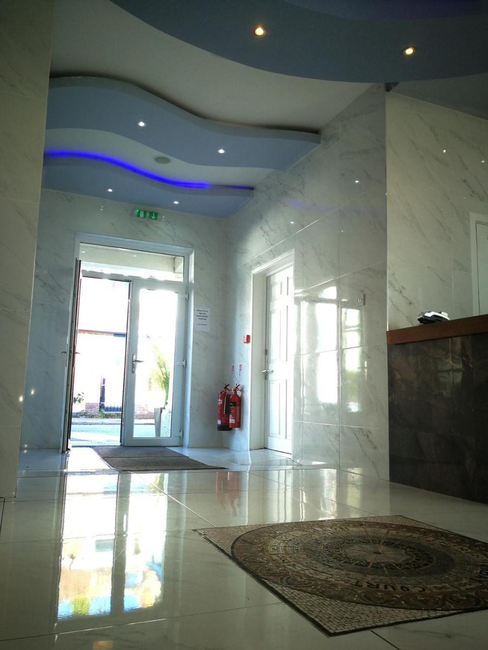 Torbay Court Hotel 3*